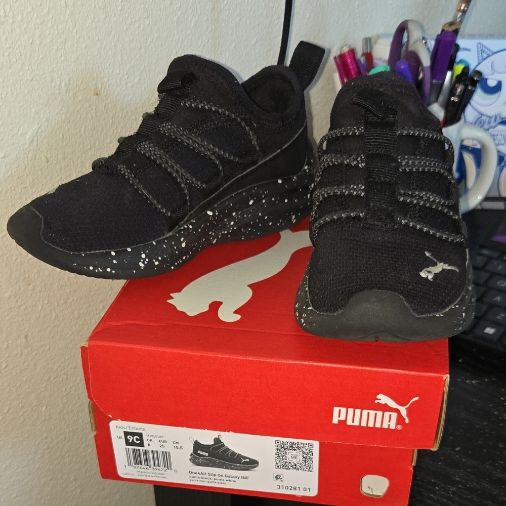 PUMA Kids Black and White Speckled Sneakers